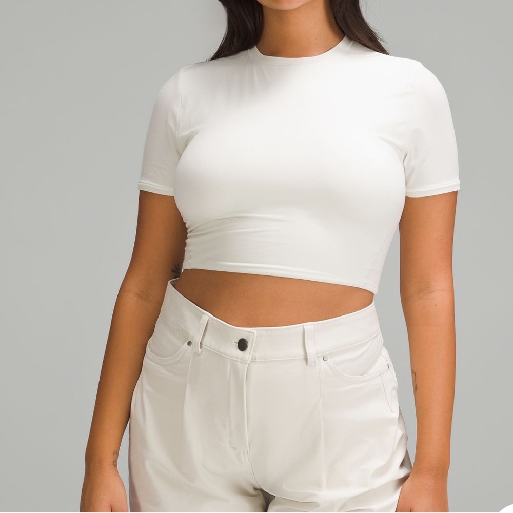 Lululemon Nulu Top
